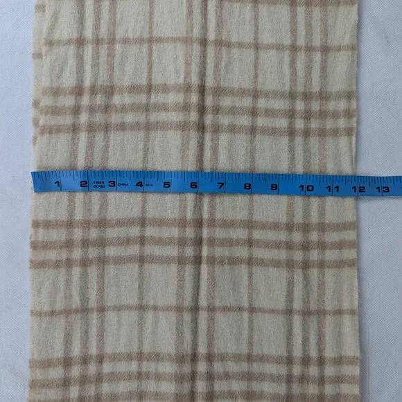 Burberry Lambswool Check Scarf Ivory | Unisex | Warm Soft Luxury | Great Deal - Picture 6 of 6